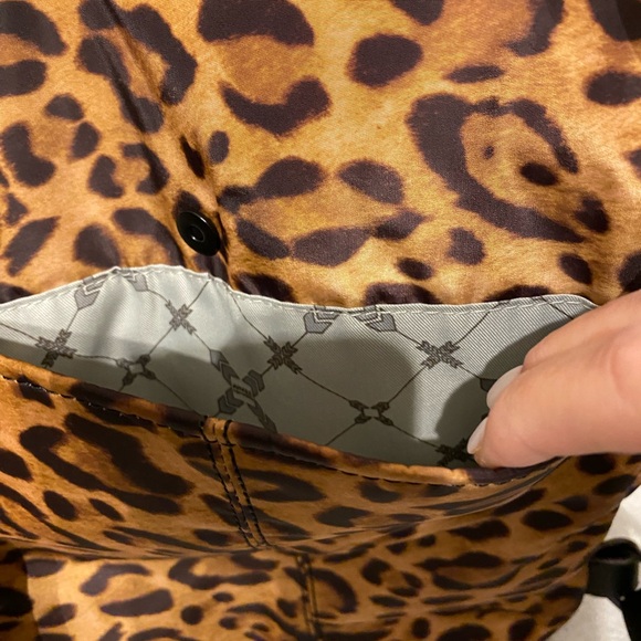 NEW AIMEE KESTENBERG Large Nylon Tech Tabitha Cheetah 19 x 12 x 5. Lapto… - Picture 5 of 8